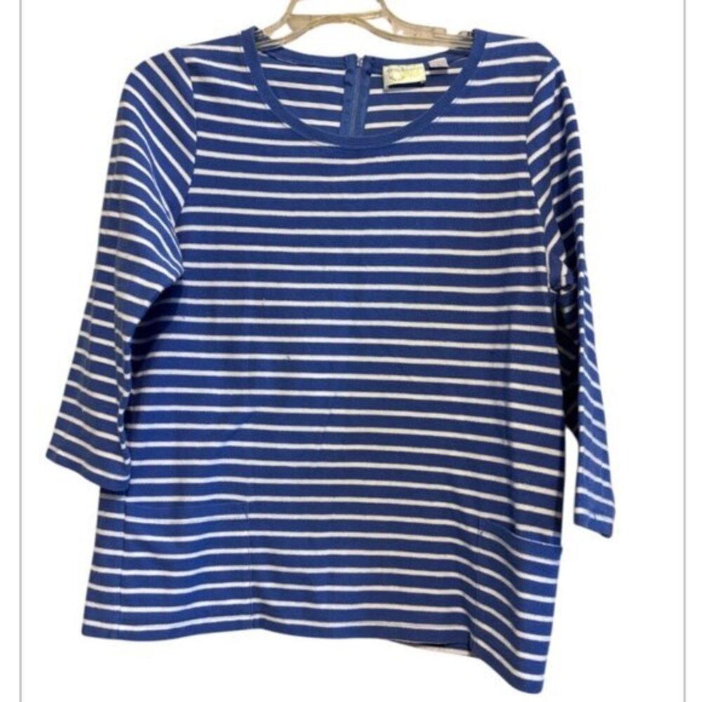 Onque sport New York Blue & White Stripe Top 3/4 Sleeve Size Large